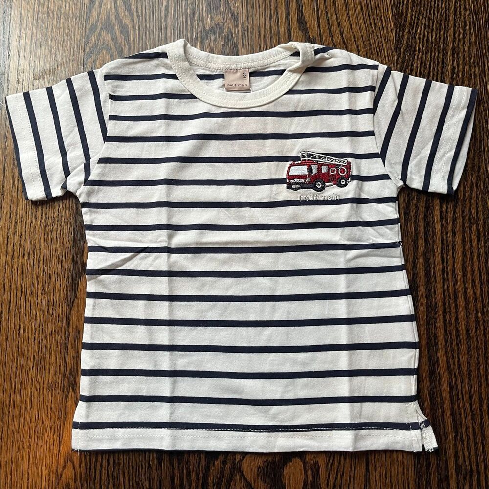 NWT - Petit Main Fire Truck Embroidery T-shirt (100cm 3Y)
